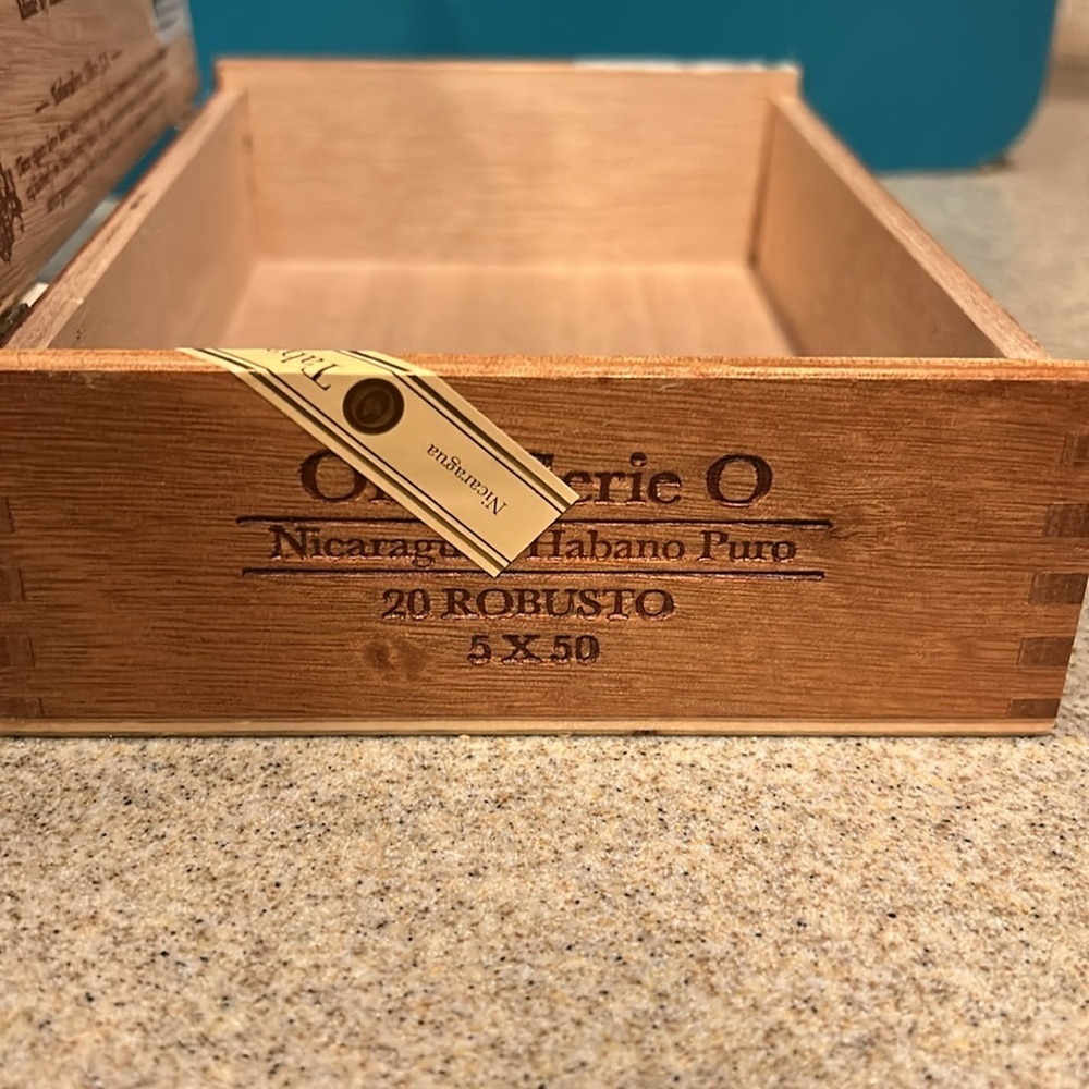 Cigar box. Olivia Serie O - Picture 6 of 11